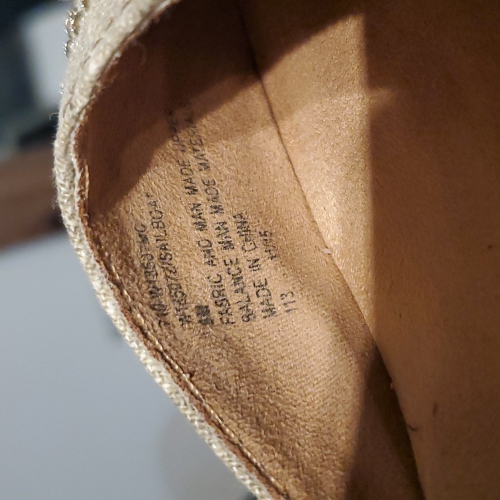 Gold hemp and burlap wedges - Picture 7 of 7